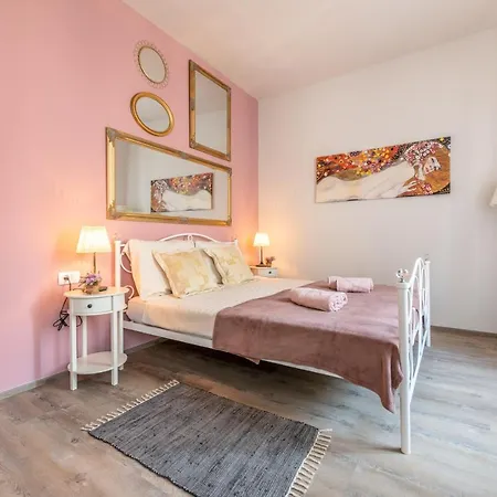 Apartament Old Romantic 4 With Free Private Parking Pula