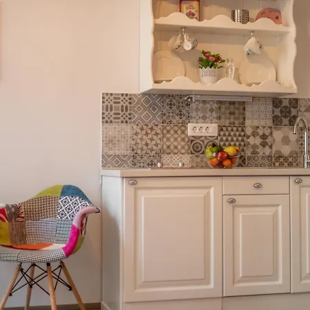 Apartamento Old Romantic 4 With Free Private Parking Pula