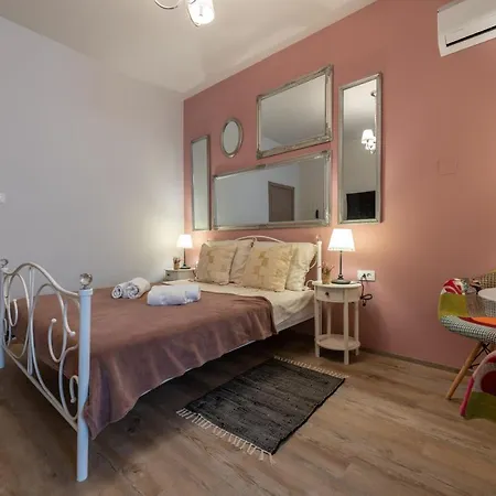 Apartament Old Romantic 4 With Free Private Parking *