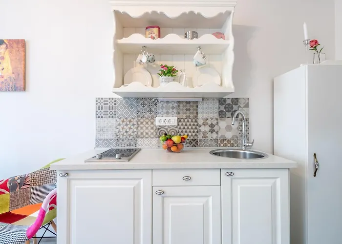 Apartment Old Romantic 4 With Free Private Parking *