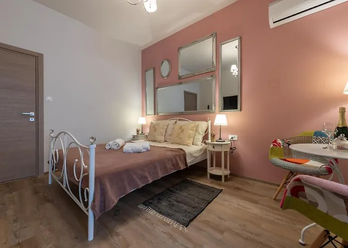 公寓 Old Romantic 4 With Free Private Parking *